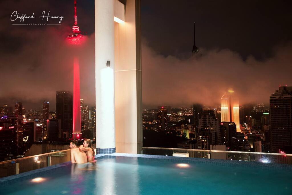 The Colony By Infinitum Best Pool View Klcc Trx Merdeka 118 Kl Tower Kuala Lumpur Exterior foto